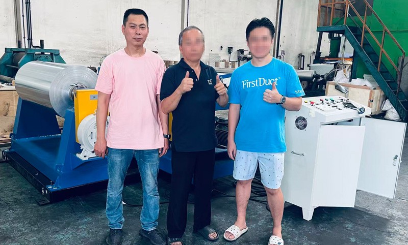 印度尼西亚客户采购的铝箔压花机